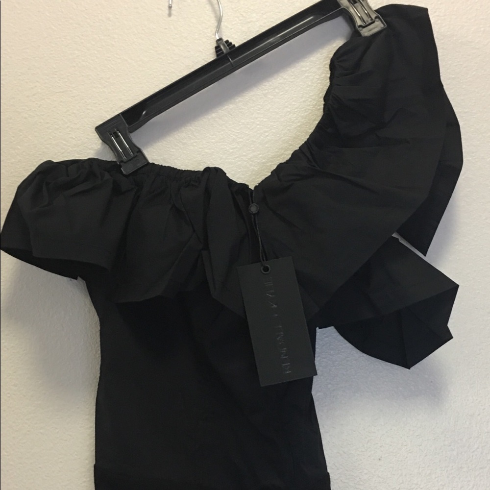 Kendall & Kylie One Shoulder Bodysuit $108 NWT XS - Picture 4 of 5